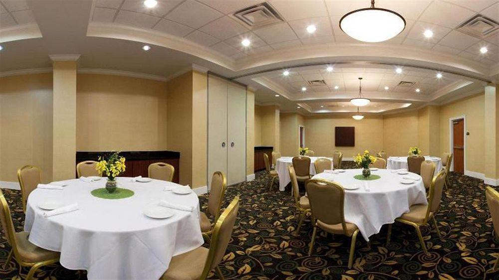 Holiday Inn Brunswick I-95 Exterior foto